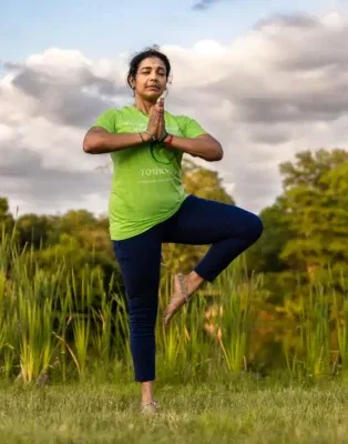 Success & Holistic Life Coaching, Clinical Hypnotherapy, Emotional Freedom Techniques for Healing, and Yoga with Aruna in Mason Ohio. 